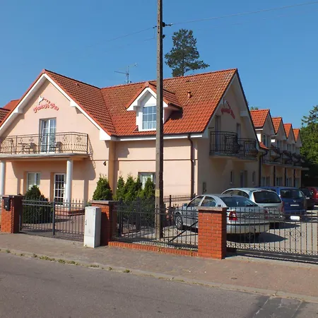 게스트하우스 Piotrus Pan 니에초르체